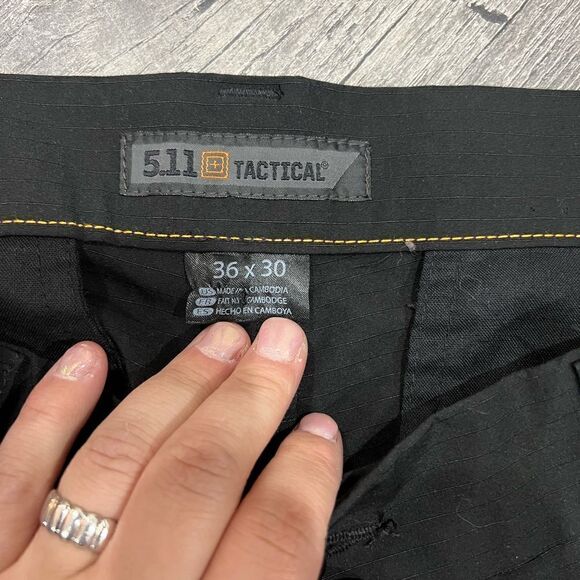 Mens 5.11 Tatical Pant Duty Rain - Picture 4 of 5